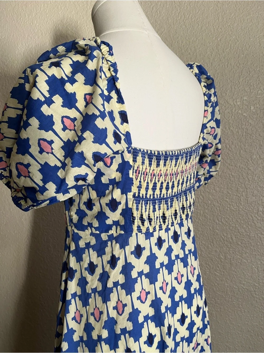 Zara Blue and Cream Puff-Sleeve Midi Dress - Picture 7 of 10